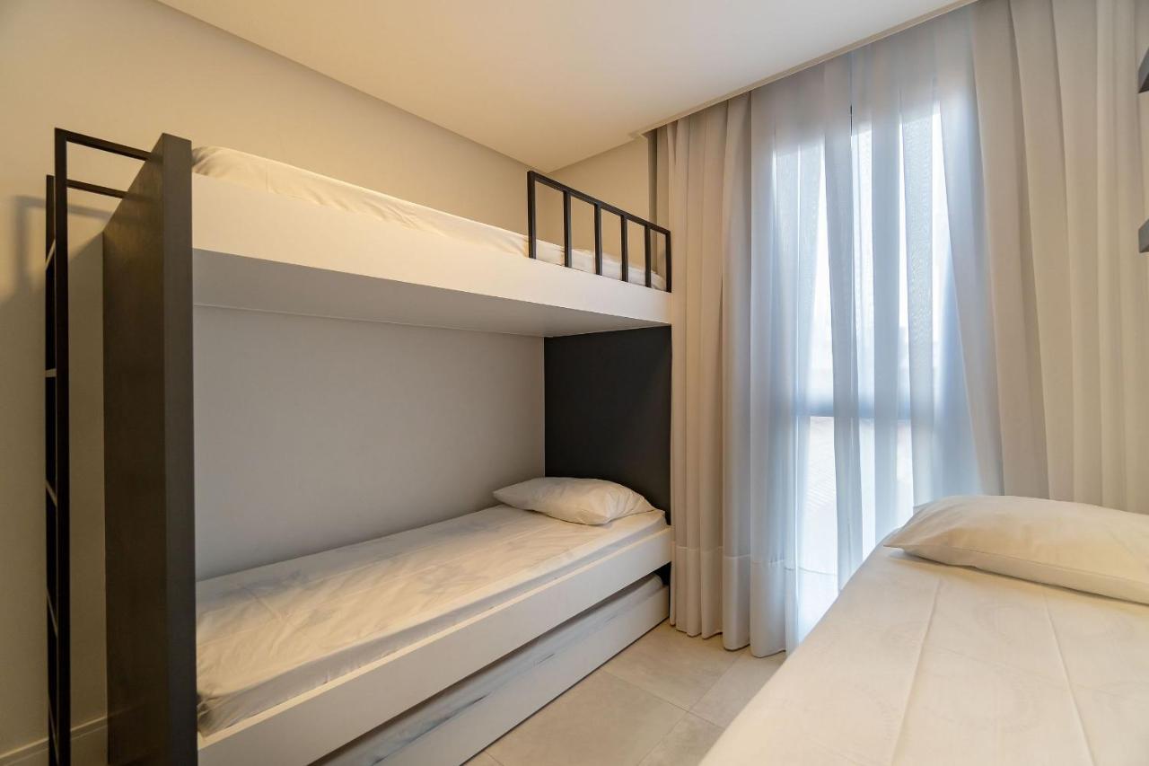 Porto Madero - Apartamento Alto Padrao Em Condo Com Piscina Bombinhas Zewnętrze zdjęcie